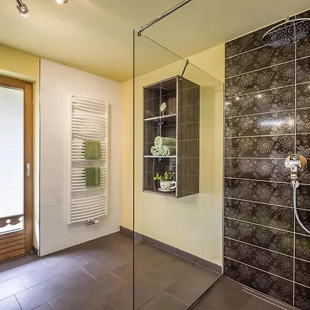 Tauerngold 펜션 라우리스